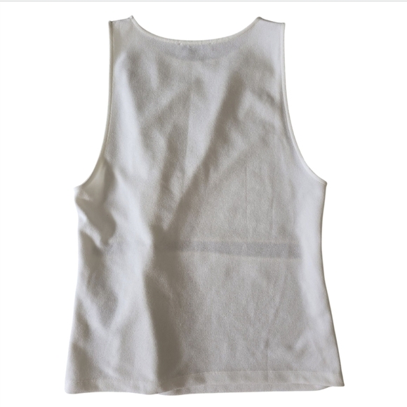 Zara Cream Sleeveless Top With Chain and Opening in The bass - Picture 6 of 8